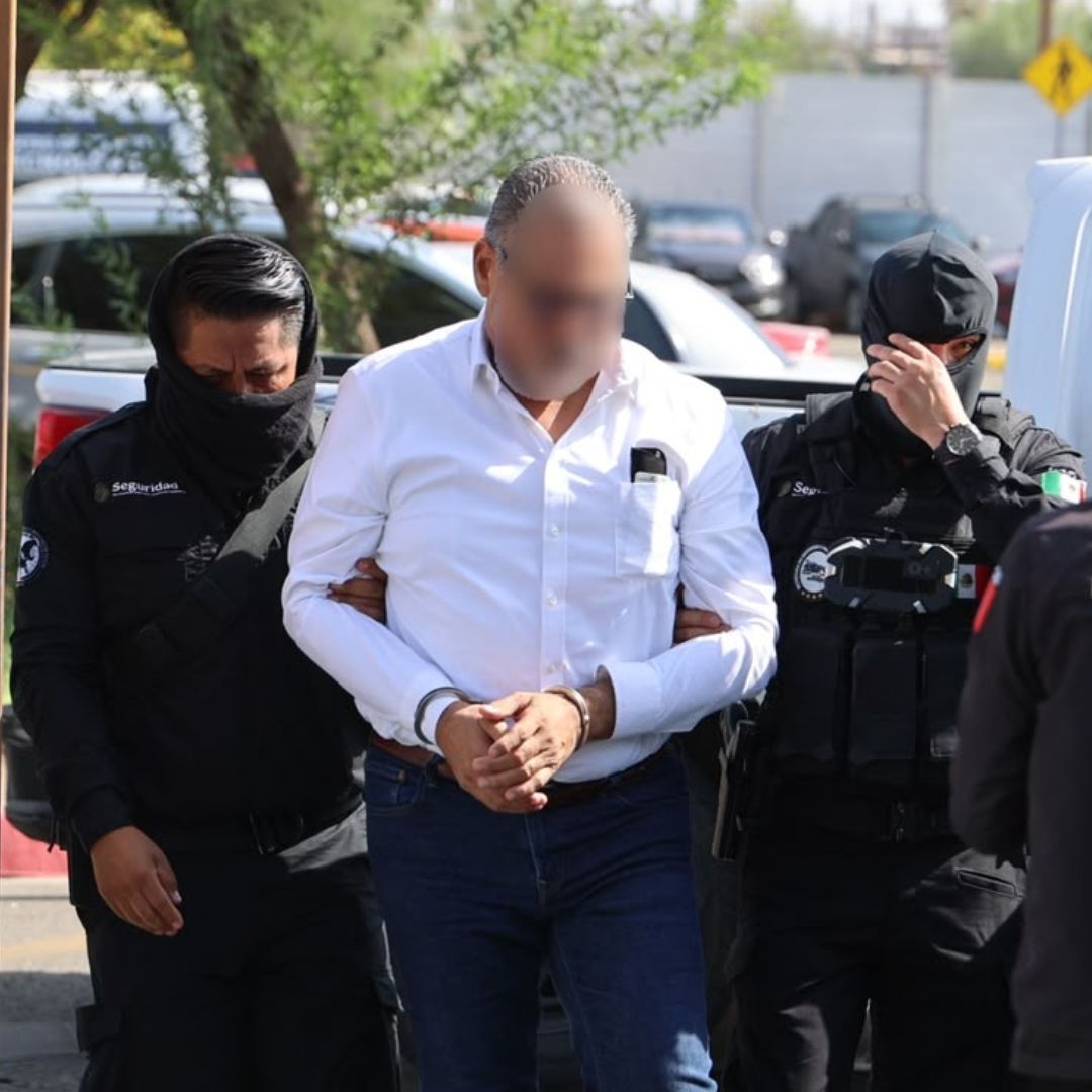 Detienen a Exdirector de Seguridad Pública de Mexicali y a Mandos Policiales por Diversos Delitos